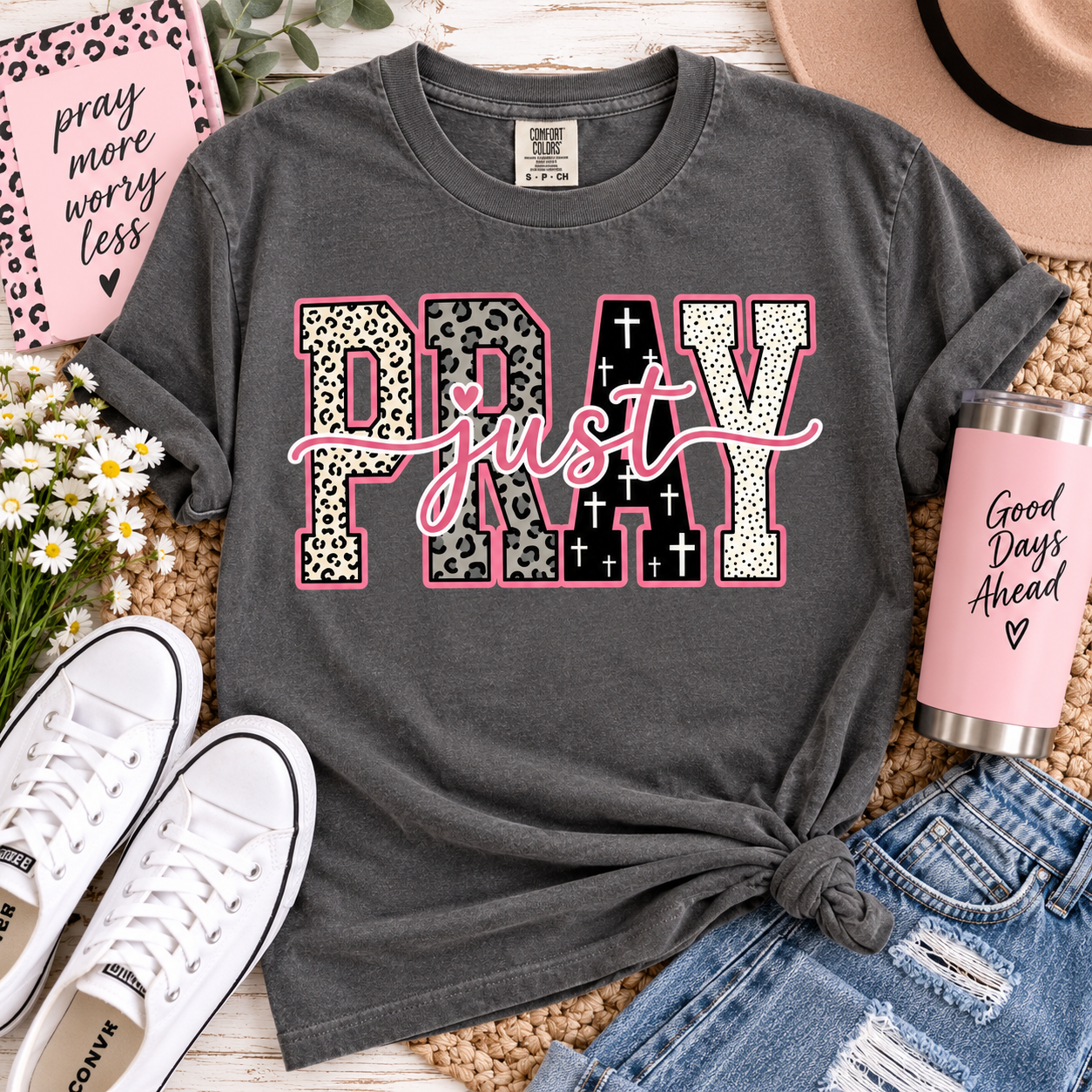 Just Pray Graphic Tee/Sweatshirt