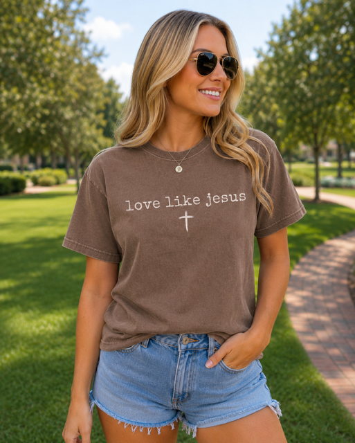Love Like Jesus Tee