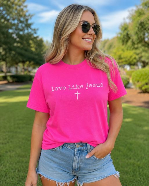 Love Like Jesus Tee