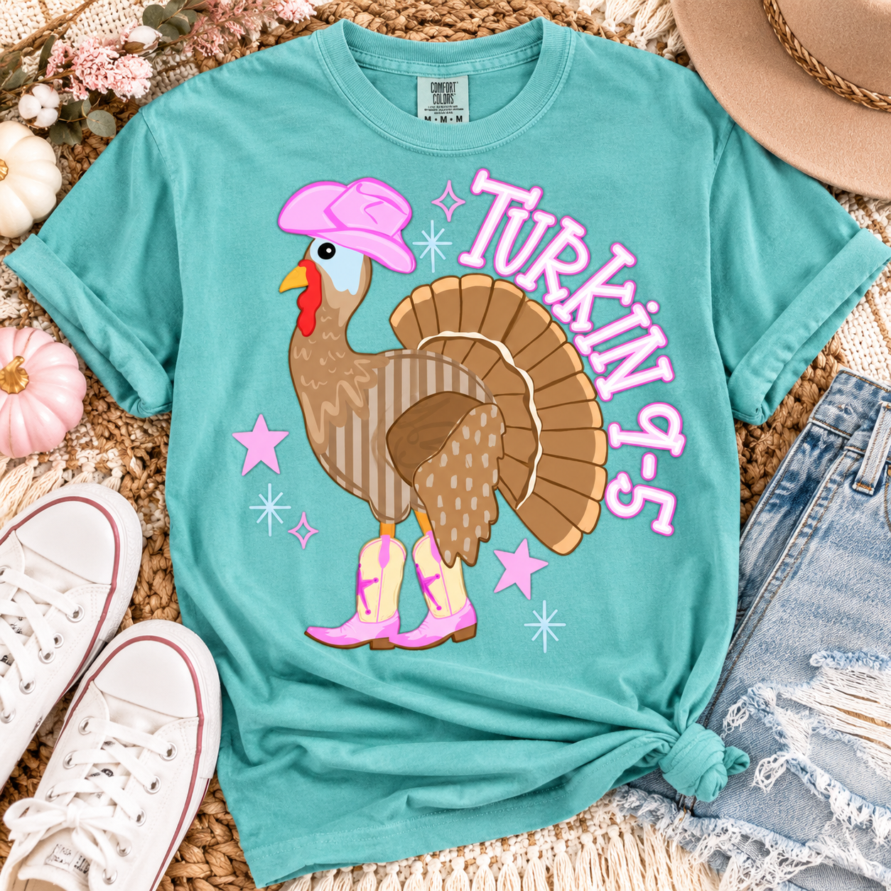 Turkin' 9-5 Graphic Tee